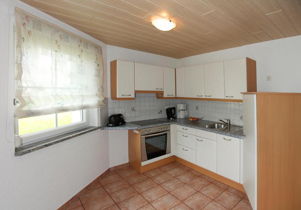 Apartamento Haus Muntschnei Sankt Gallenkirch Habitación foto